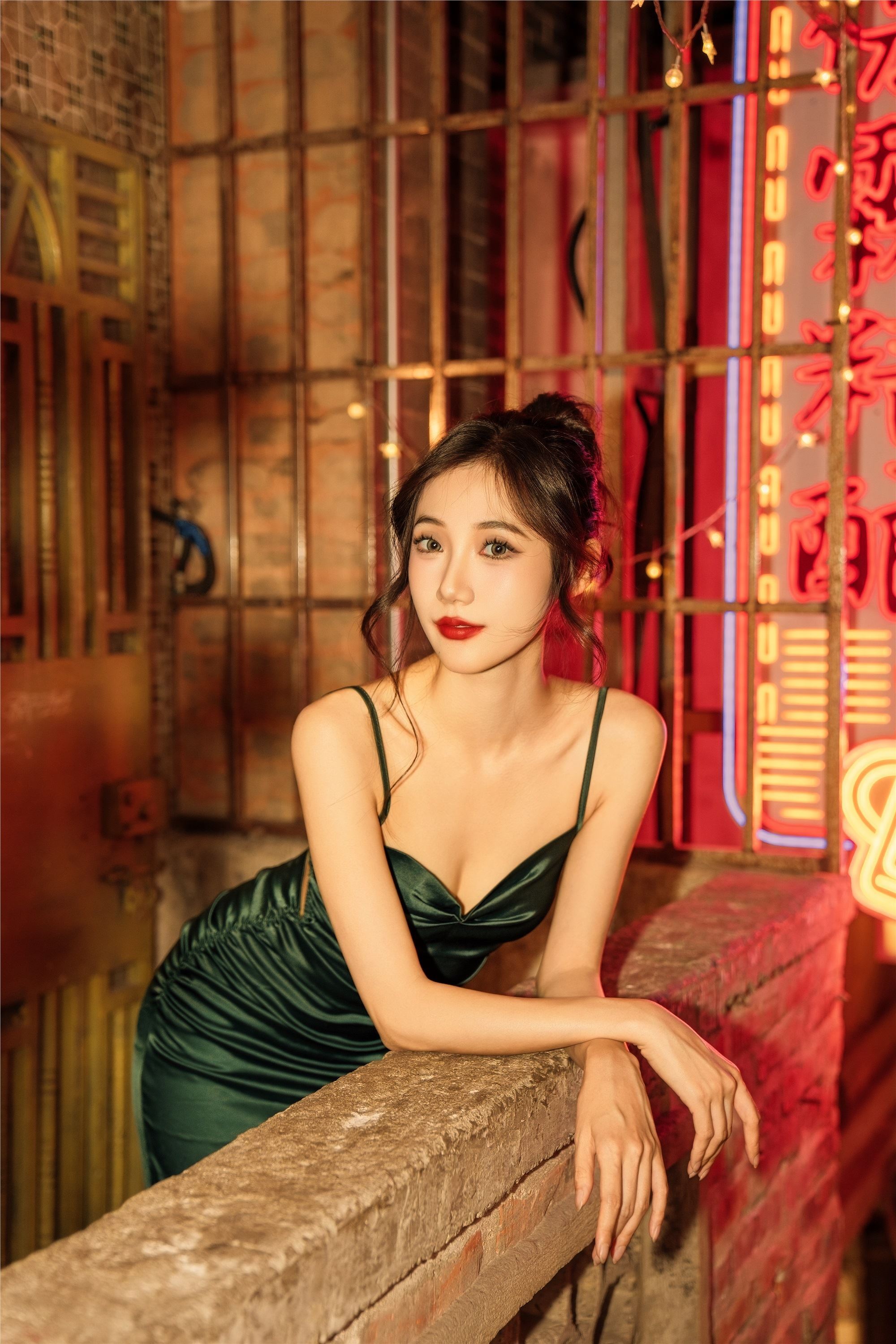 YITUYU艺图语 2025.01.09 翠影流芳 o1ne万